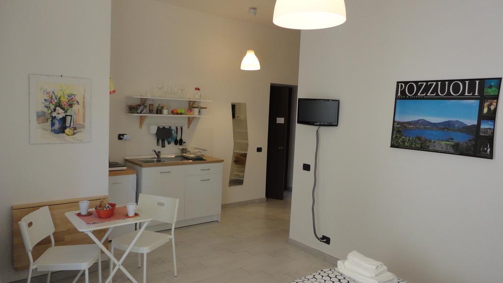 New Flat In The Heart Of Pozzuoli Lejlighed Eksteriør billede